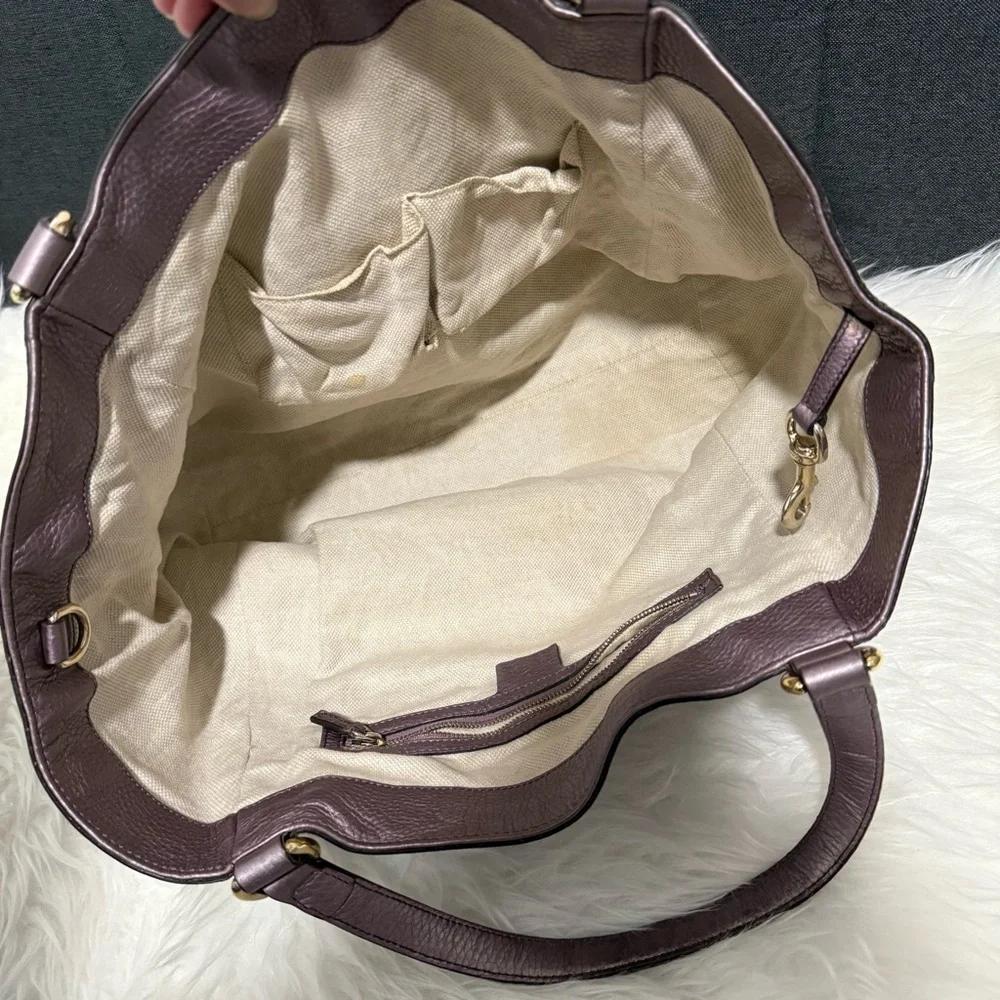 Gucci Dusty Mauve Leather Shoulder Bag with Tassel